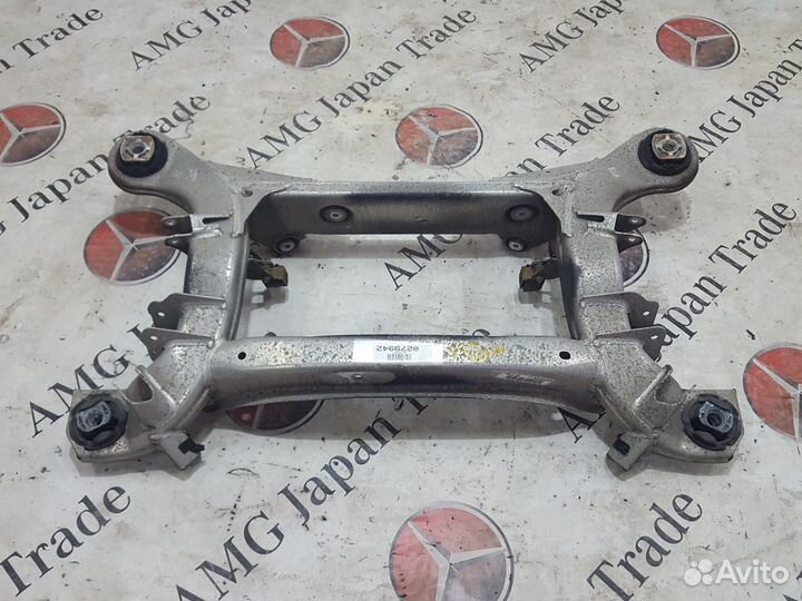 Балка заднего моста Mercedes-Benz W220/W215