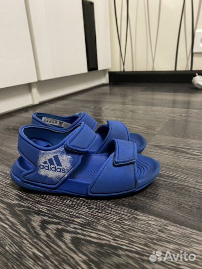 Сандалии adidas