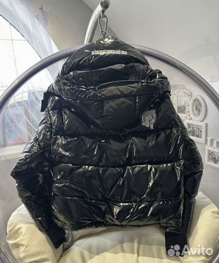 Пуховик зимний женский