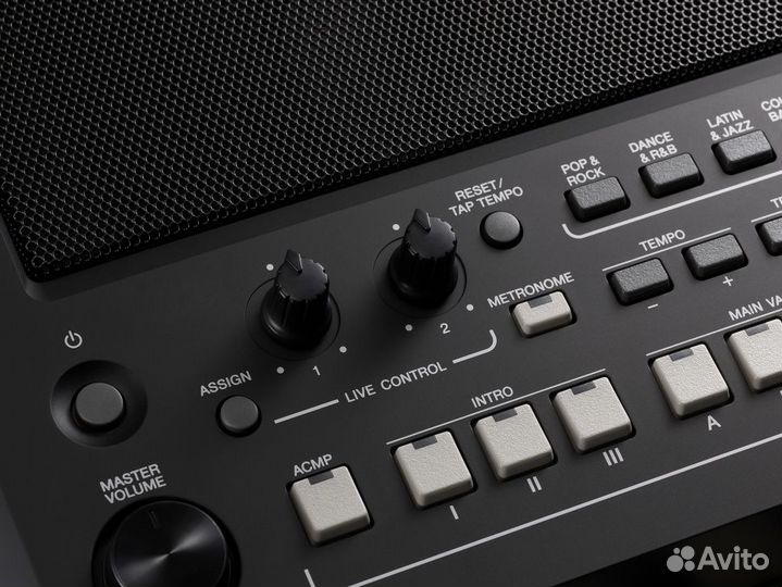 Yamaha PSR-SX600 синтезатор с автоаккомпанементом