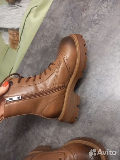 Ботинки демисезонные женские