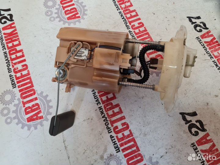 Топливный насос Nissan Serena FC26 MR20DD 2011