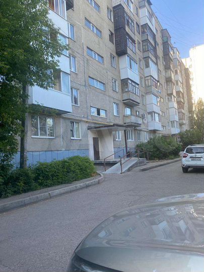 Комната 13,2 м² в 1-к., 1/9 эт.