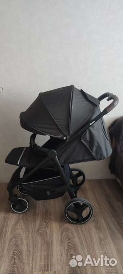 Прогулочная коляска carrello bravo
