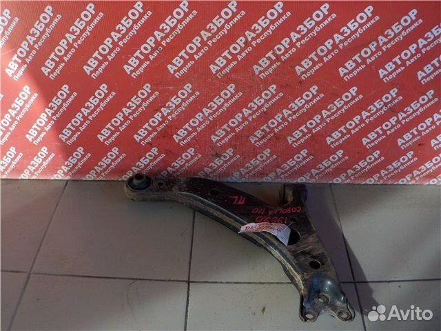 Рычаг нижний передний левый Toyota Corolla AE110