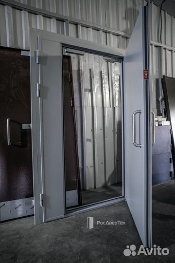 Дверь входная противопожарная