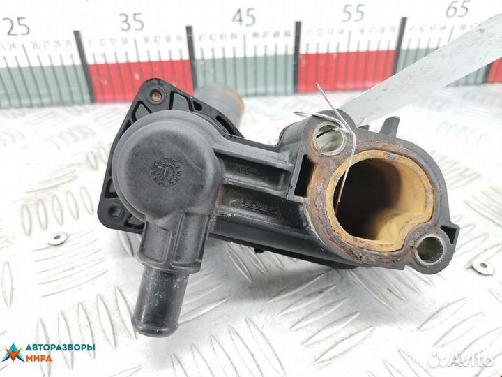 Корпус термостата Ford C-Max рест. 2010 1198060