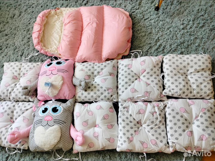 Продам бортики в кроватку, конверт, балдахин