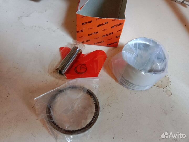 Поршень на скутер 100cc 50 мм