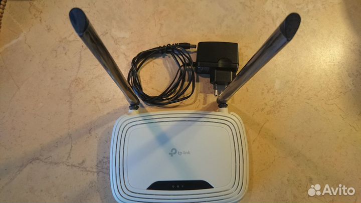 Маршрутизатор TP-link TL-WR841N