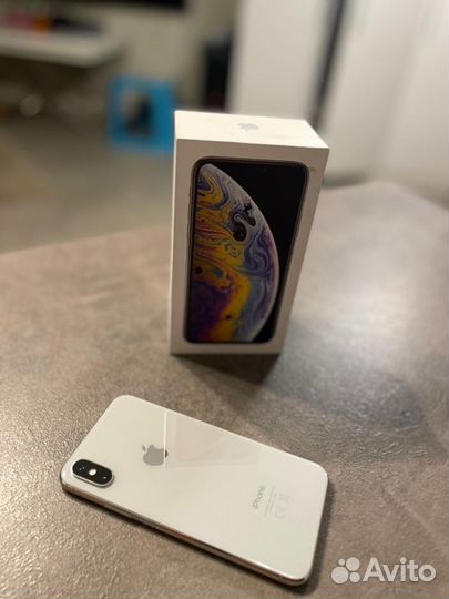 iPhone Xs, 256 ГБ