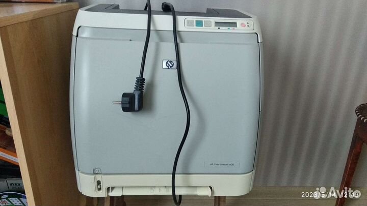 Цветной лазерный принтер HP