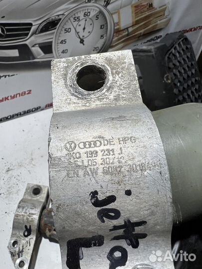 Сайлентблок задний переднего левого рычага Audi A3