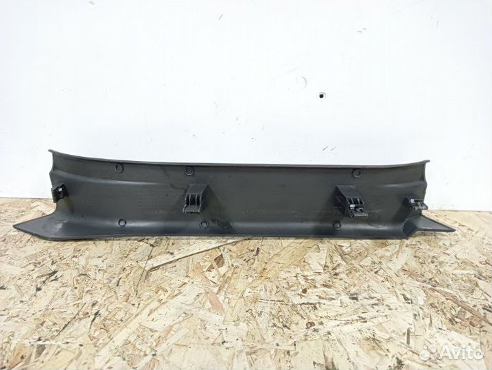 Накладка порога правая Ssangyong Kyron 1 D20DT