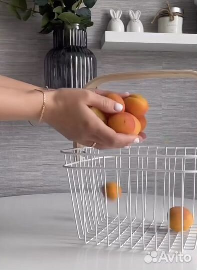 Корзина для хранения в стиле IKEA