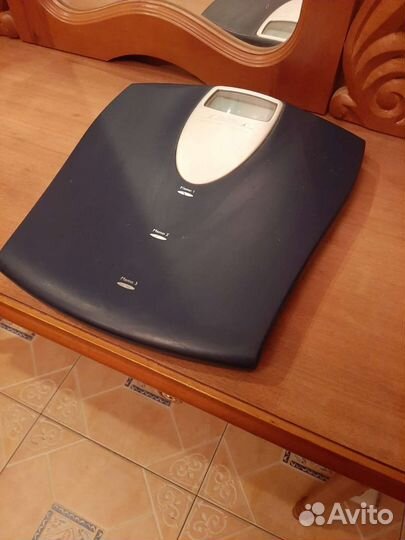 Весы напольные электронные