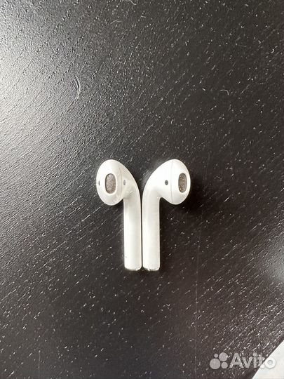 Наушники беспроводные apple AirPods (оригинал)