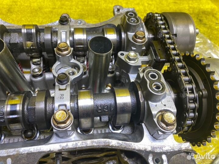 Головка блока цилиндров передняя правая Toyota