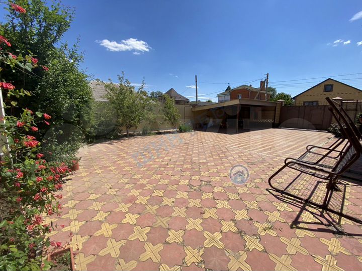 Дом 349,8 м² на участке 6,26 га