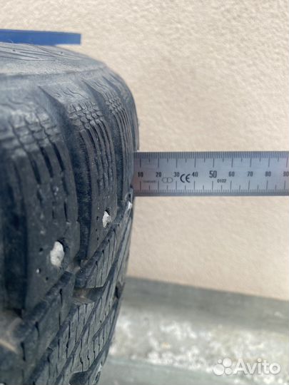 Nokian Tyres Hakkapeliitta 7 SUV 215/65 R16 102T