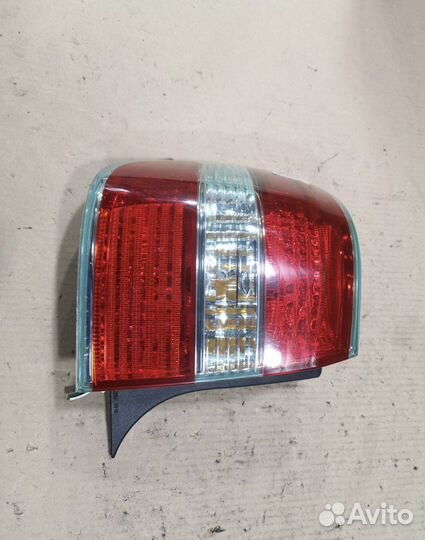 Стоп левый Toyota brevis jcg10