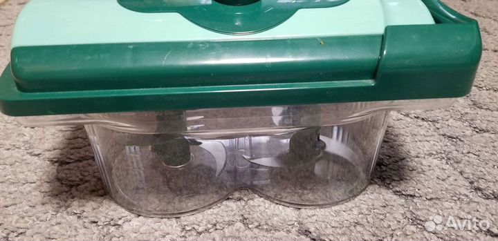 Ручной измельчитель овощей