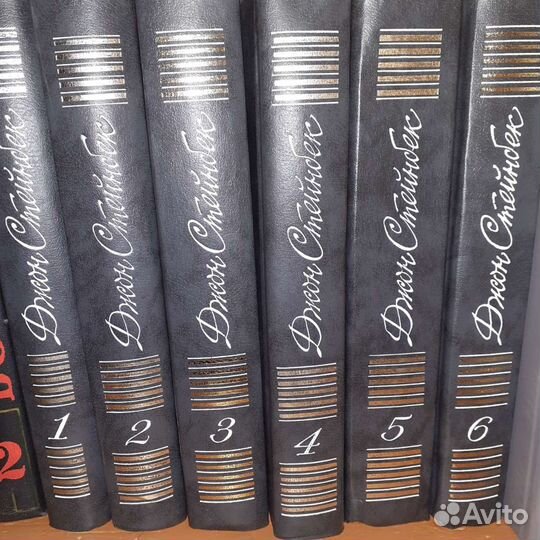 Книги в томах
