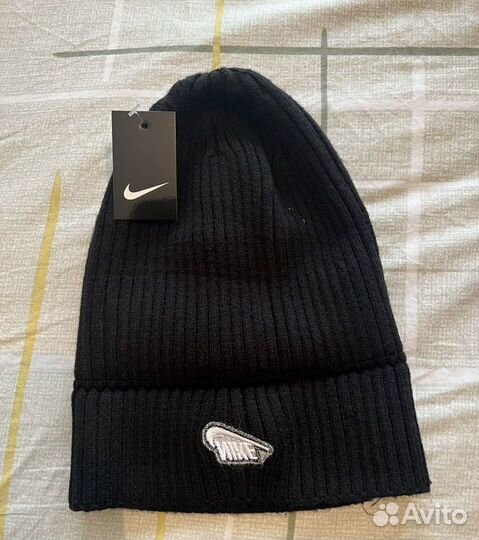 Шапка+перчатки+носки