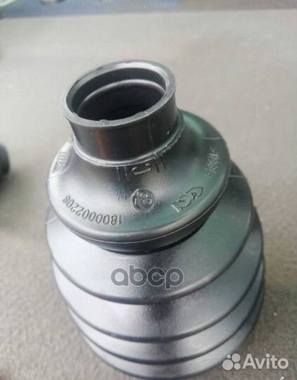 Пыльник шруса наруж.ком/кт 305177 GKN (Loebro)