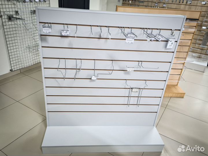 Экономпанели, вставки, крючки, кронштейны