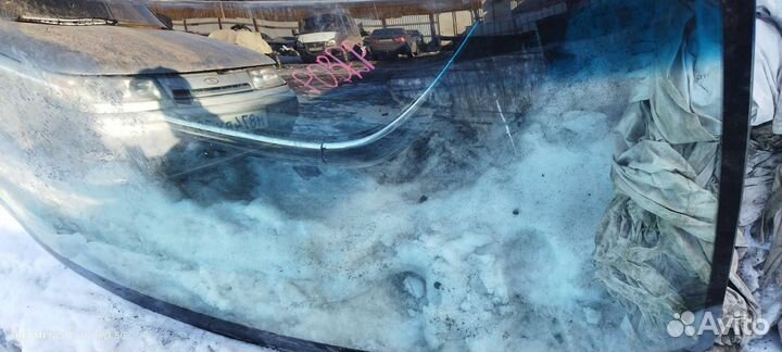 Стекло лобовое Rover 400 Series (R8) r8 1996