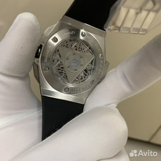 Часы мужские hublot