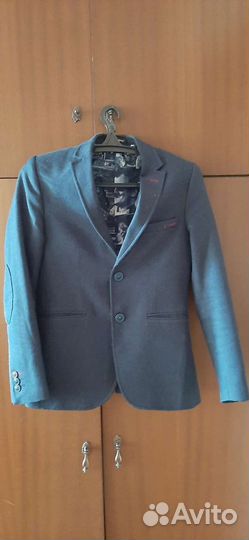 Пиджак подростковый