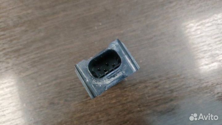 Антенна Audi A8 D3 6.0 BHT 2008