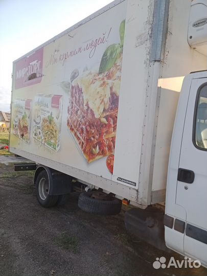 Renault Mascott, 2004