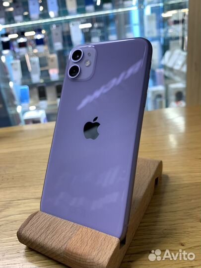 iPhone 11, 128 ГБ