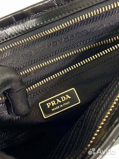 Сумка Prada