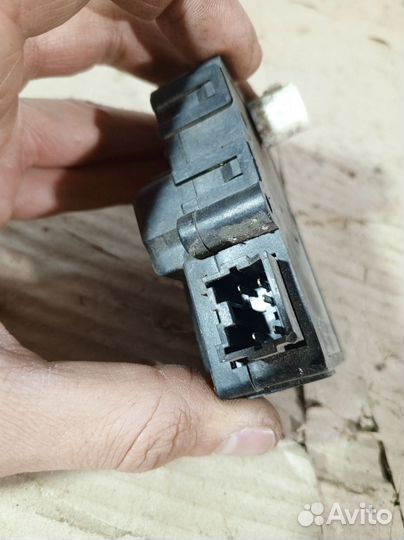 Сервопривод отопителя Mitsubishi Galant