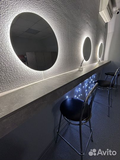 Столик бровиста