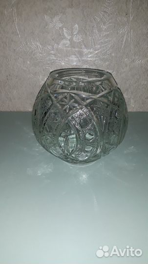 Большая хрустальная ваза