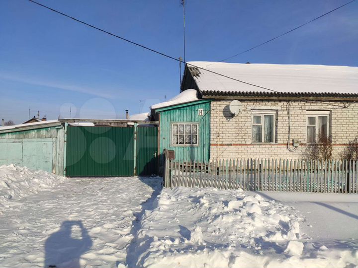 Дом 38 м² на участке 6,5 сот.