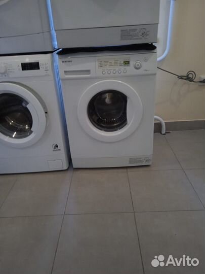 Стиральная машина Samsung S1043 узкая 38 см