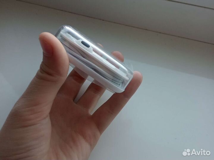 Наушники earpods