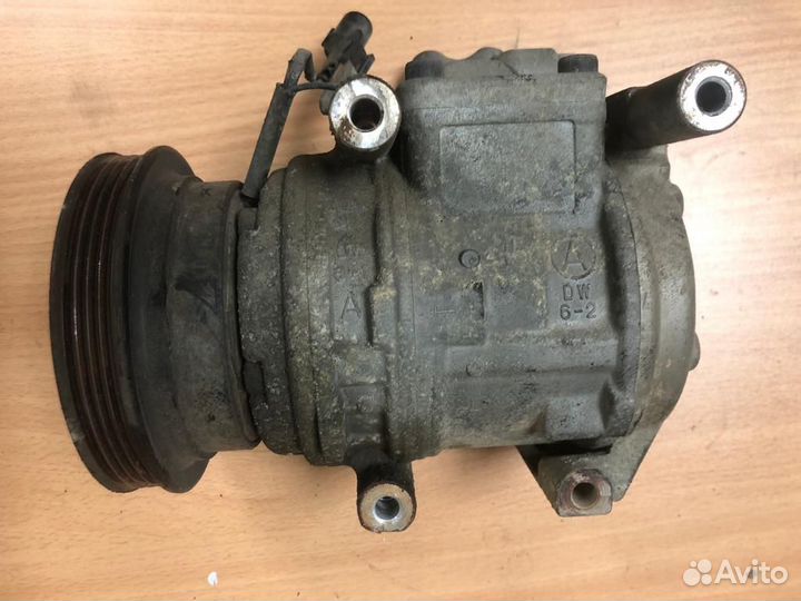 Компрессор кондиционера Hyundai Elantra III (XD)