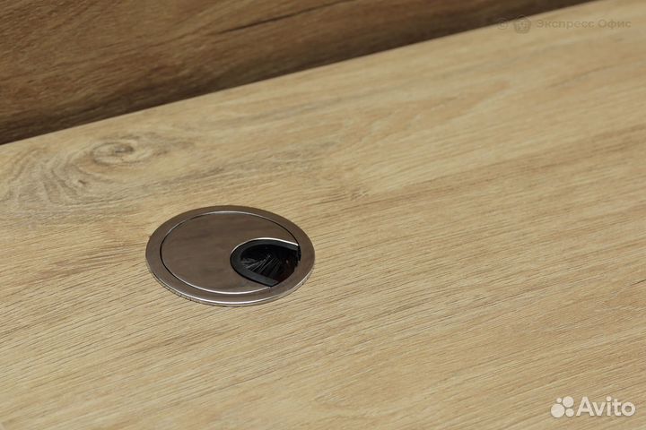 Стол-бенч двойной на О-образном м/к Onix O.MO-D.RS