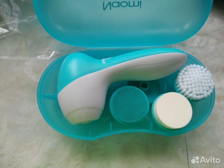 Набор для очищения и массажа кожи лица Наоми