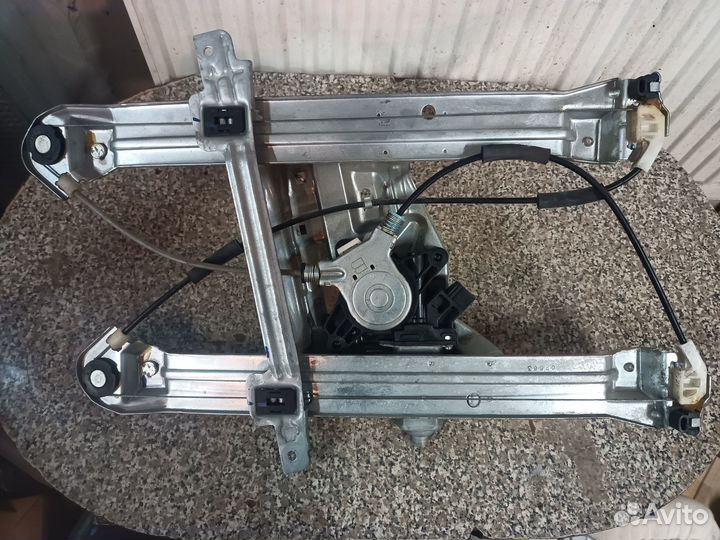 Стеклоподъемник Митцубиси Галант Mitsubishi Galant