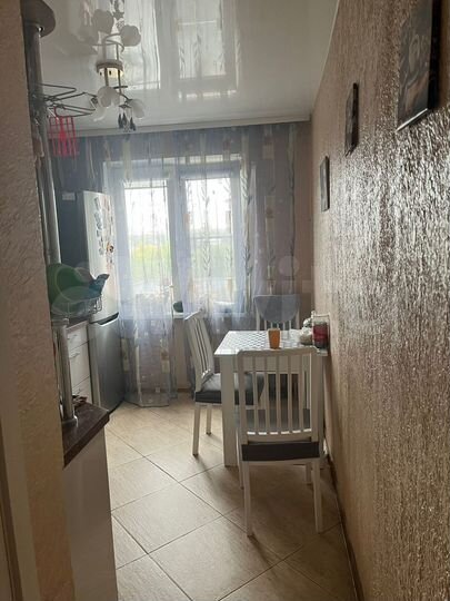 3-к. квартира, 65 м², 6/10 эт.