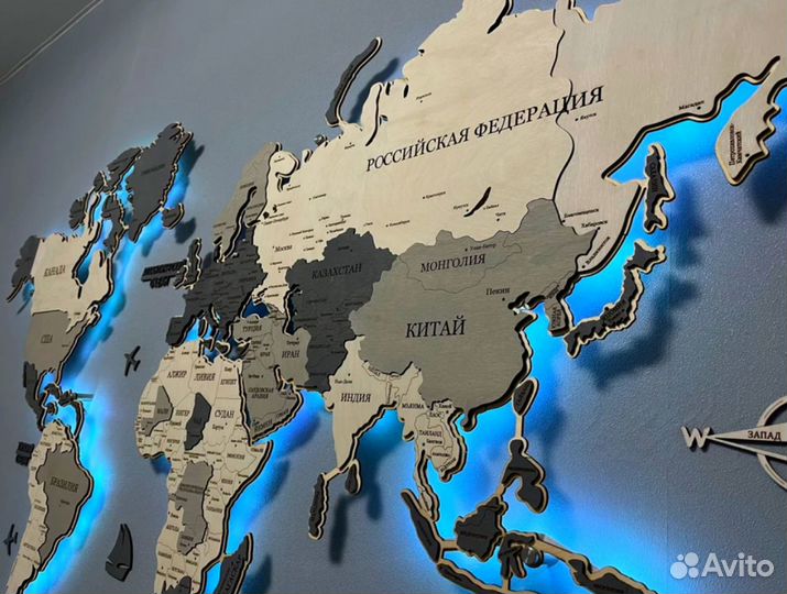 Карта мира настенная из дерева с подсветкой и без