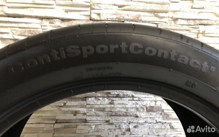 Continental ContiSportContact 5 SUV 275/45 R21 и 315/40 R21 111Y
